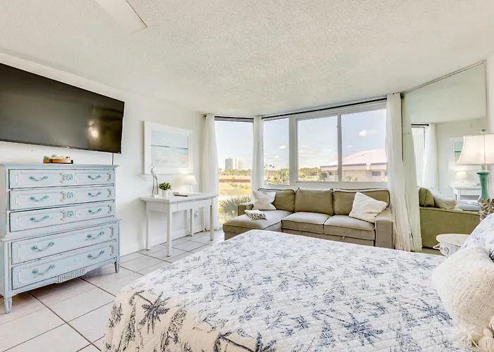 Panama City Beach Condo With Resort Amenities!
